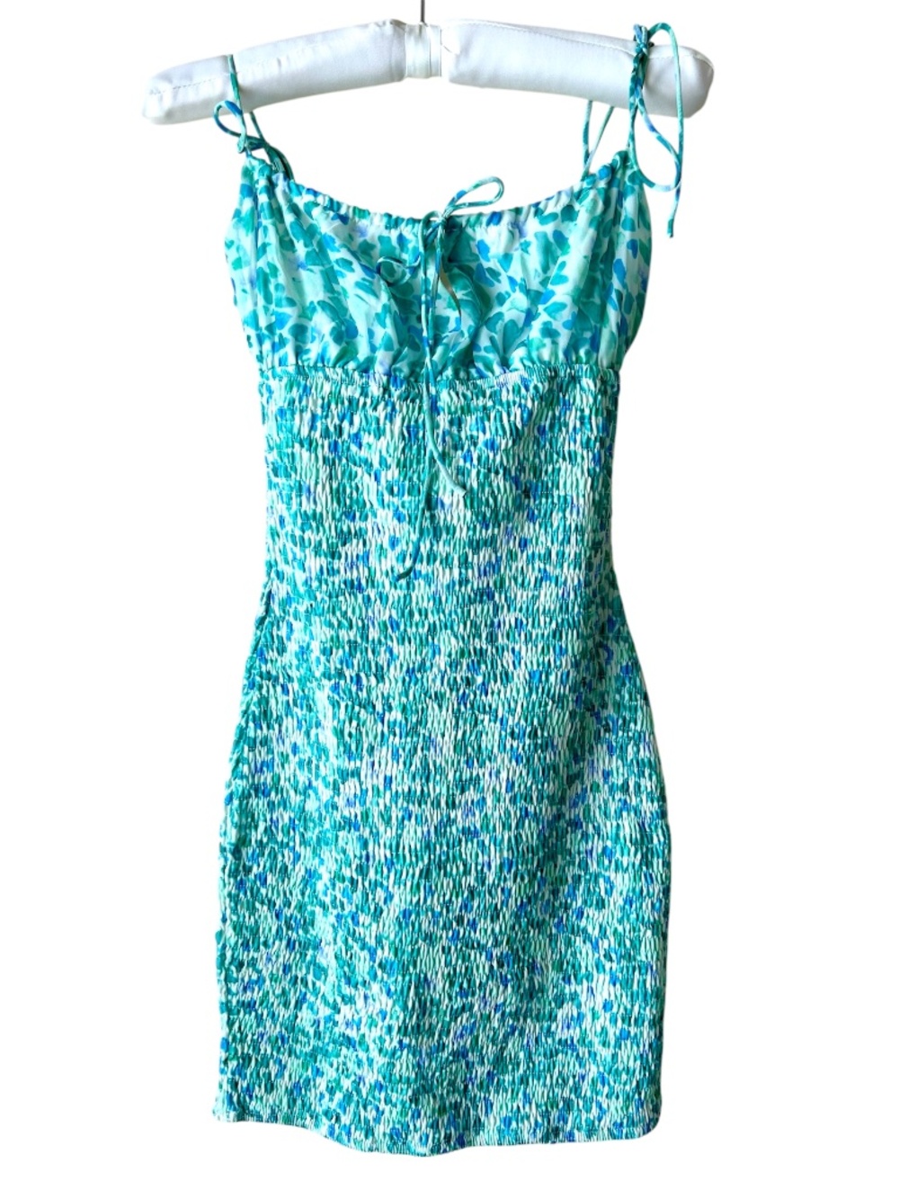 Urban Outfitters Green Floral Smocked Ruched Bodycon Dress Tie Shoulders XSmall